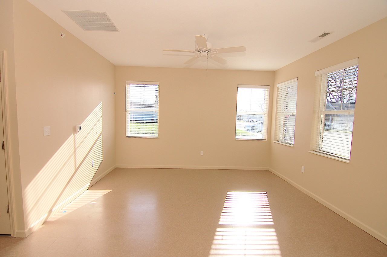 Stokes Commons - Photo 3 of 9