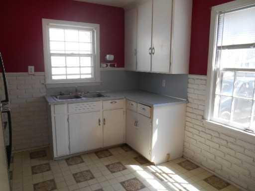 1412 Lenore Ave - Photo 2 of 14