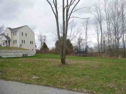 31 Raymond St - Photo 2 of 14