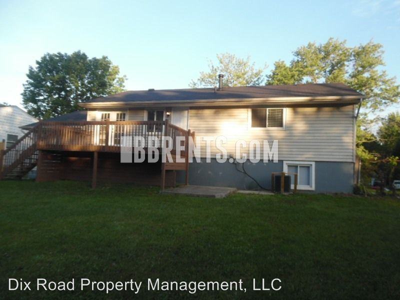 1536 Red Oak Dr - Photo 2 of 16