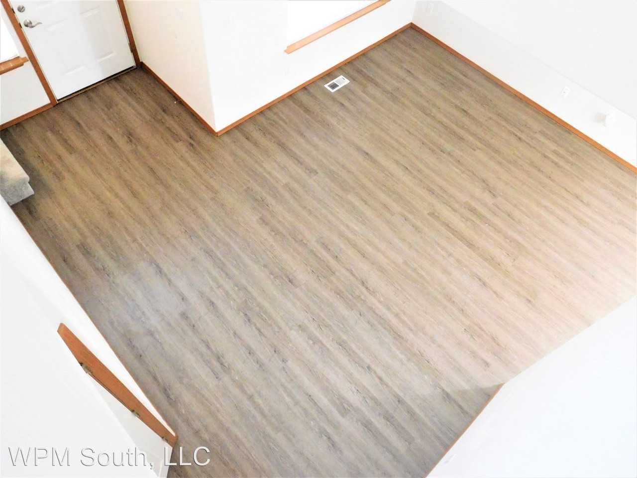 5713 S 294th Pl - Photo 3 of 24