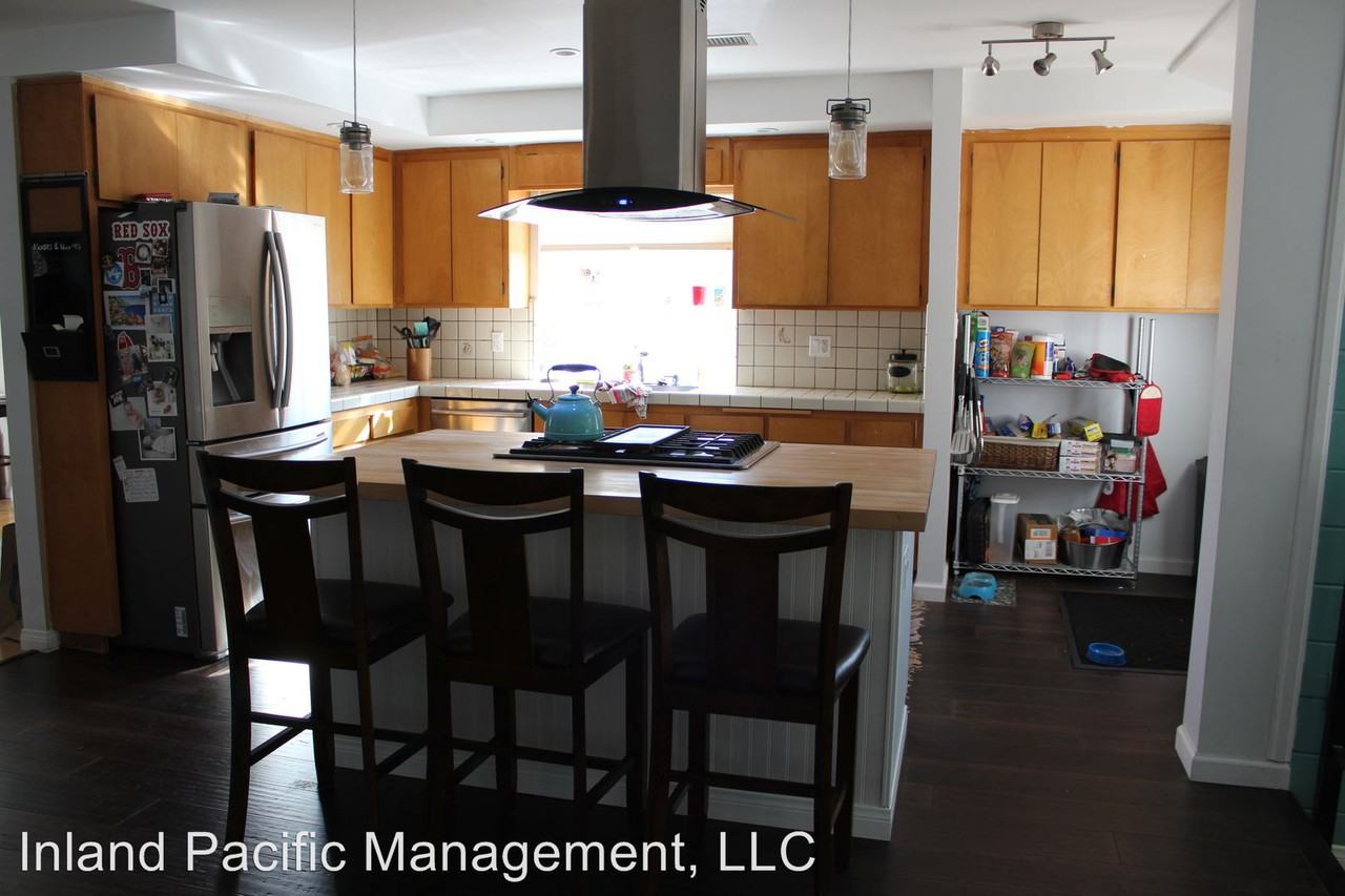 15021 Gerkin Ave - Photo 3 of 42