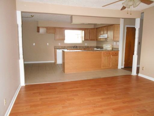 601 Brelsford Ave - Photo 3 of 14