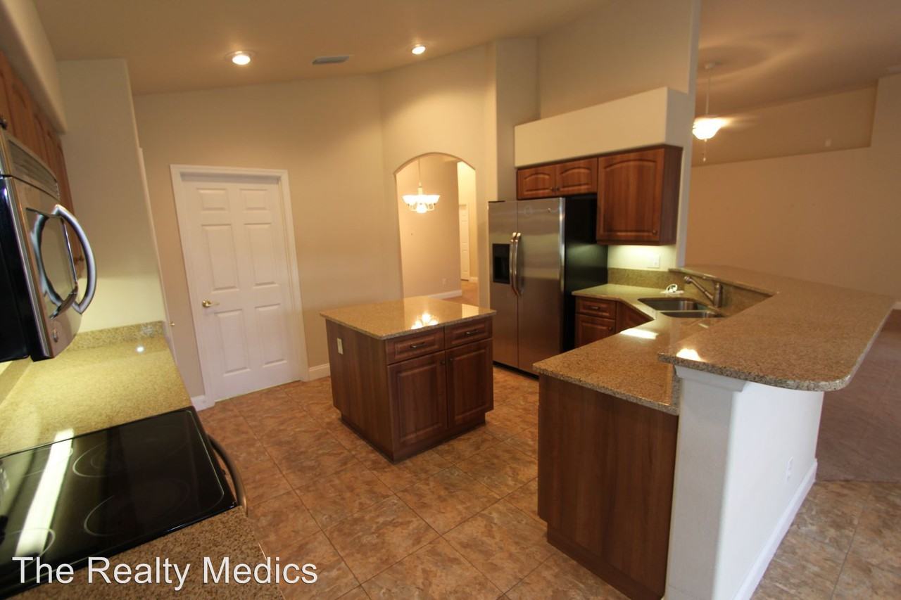 1473 Areca Palm Dr - Photo 3 of 14