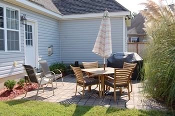 134 Blackheath Dr - Photo 3 of 9