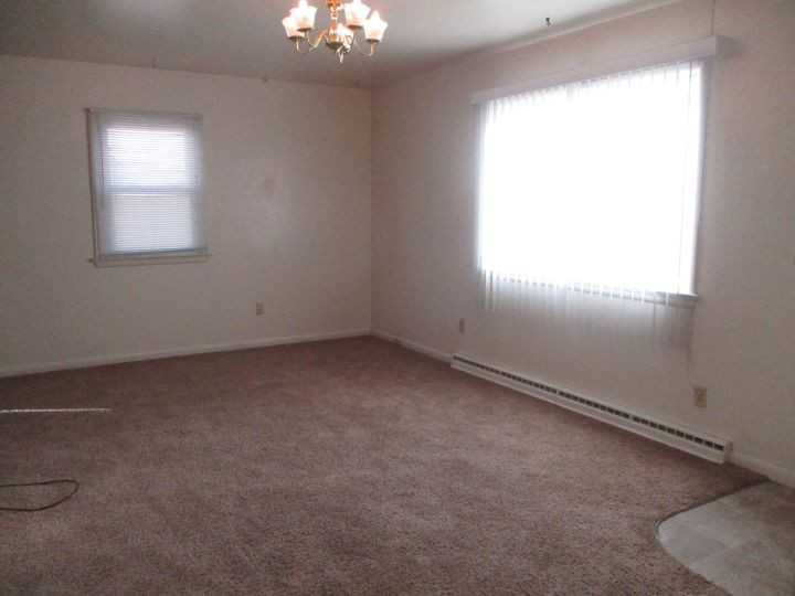 4333 Ryan Ave - Photo 2 of 5