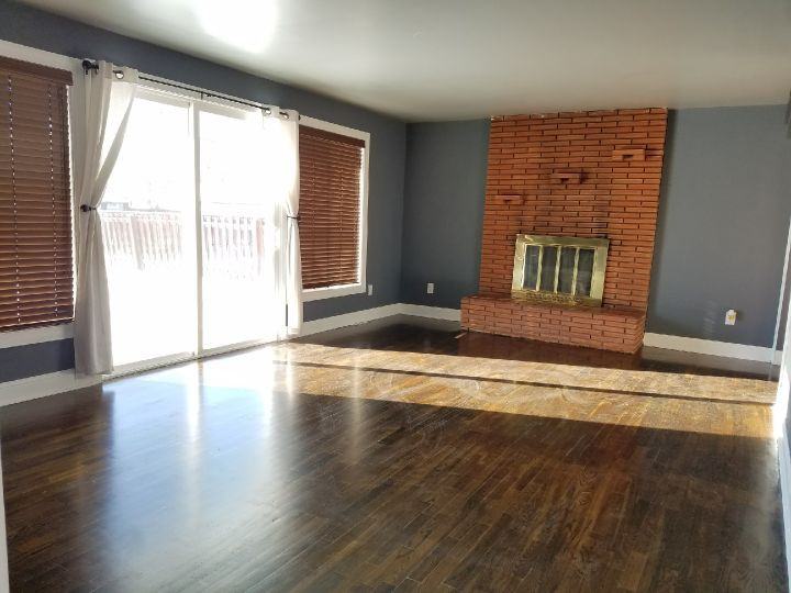 2626 Lewis Ave - Photo 2 of 7