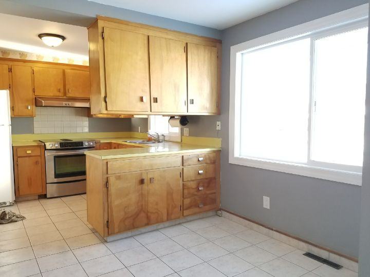 2626 Lewis Ave - Photo 3 of 7