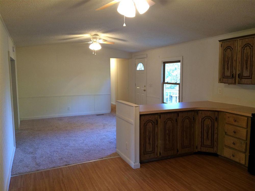 4925 Partlow Rd - Photo 3 of 12