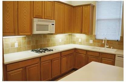 2206 Bayou Ct - Photo 2 of 14