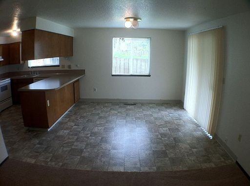 6515 SE Cesar E Chavez Blvd - Photo 2 of 15