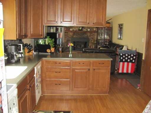 8365 Central Ave - Photo 2 of 15