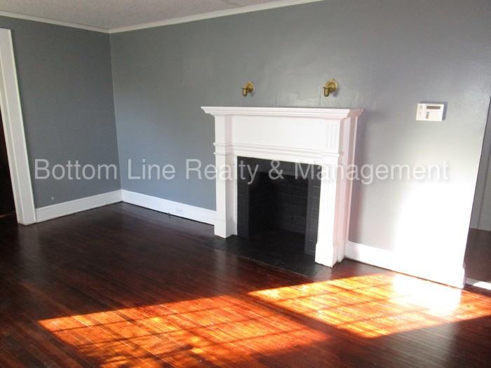 1320 West Blvd - Photo 2 of 9