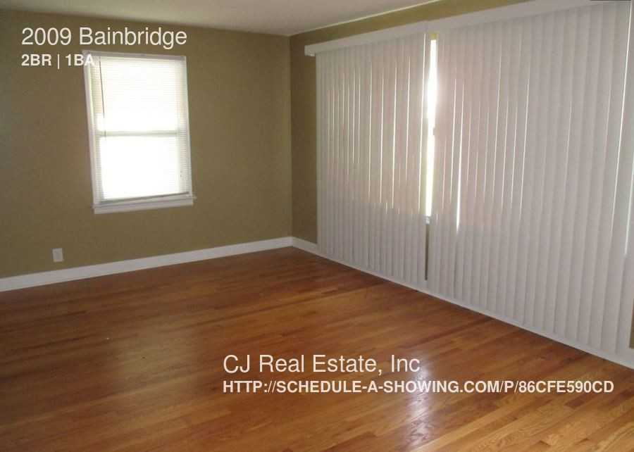 2009 Bainbridge Dr - Photo 3 of 9