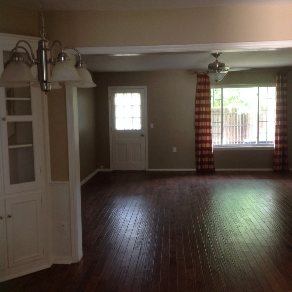 3025 West Wilshire Boulevard - Photo 2 of 9