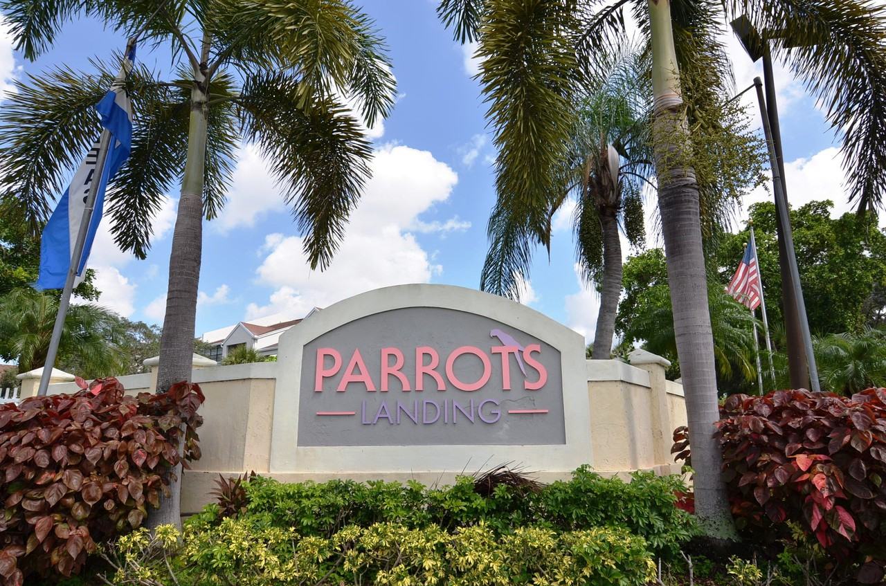 Parrot's Landing - Photo 3 of 47