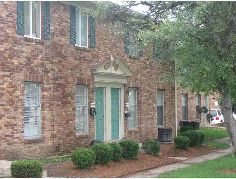 La Perla - Photo 2 of 15