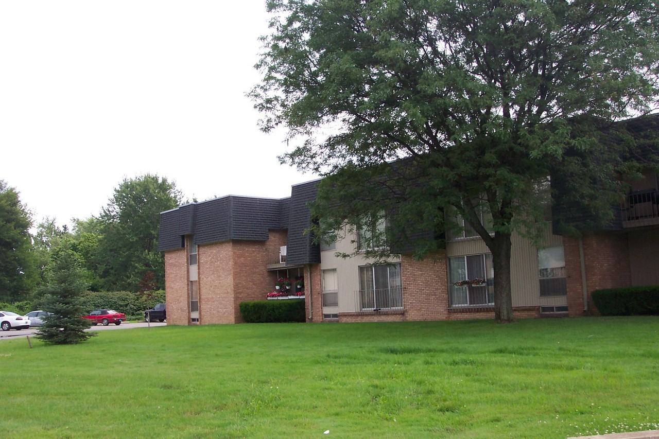 Bedford Square Apartments 1685 Bedford Square Dr, Rochester Hills, MI
