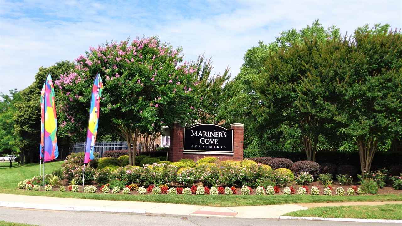 Mariners Cove Apartments and Townhomes - Photo 3 of 50