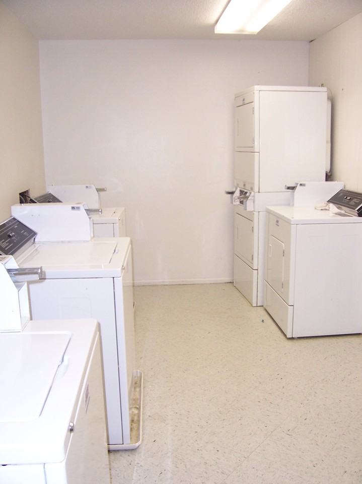 Stonecrest Apartments - Photo 2 of 6