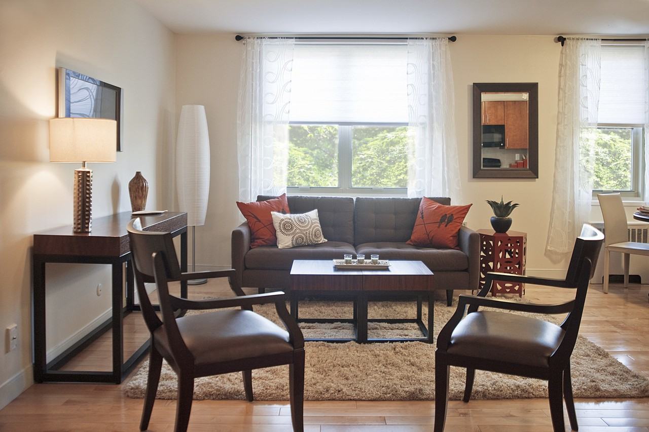 Camelot Court Apartments - Photo 3 of 15