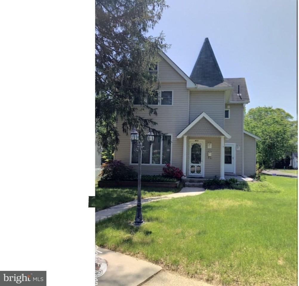 423 W Atlantic Ave - Photo 3 of 25