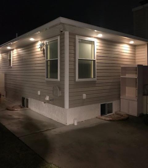 217 N Linden St - Photo 3 of 14