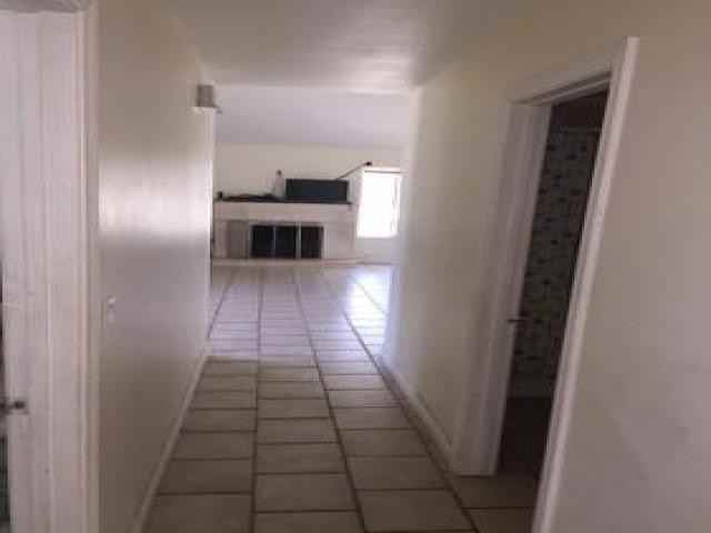 1320 S Victoria Ave - Photo 3 of 6