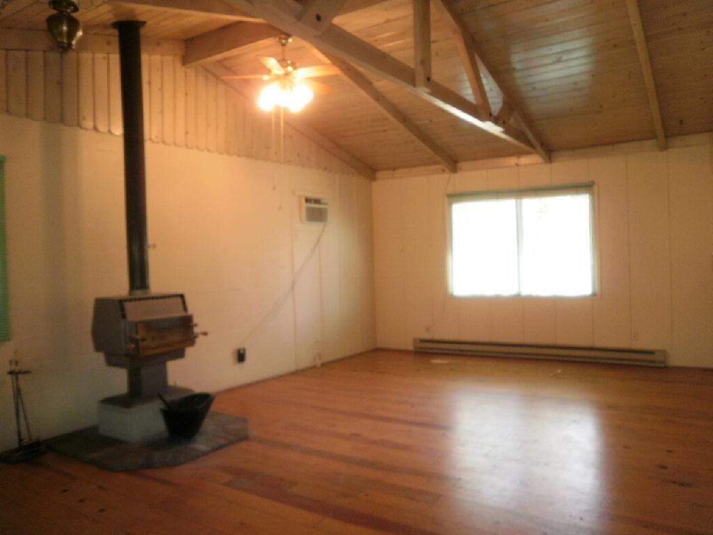 401 Robertson Bridge Rd - Photo 3 of 4