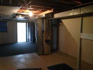 759-61 Wexford - Photo 3 of 11