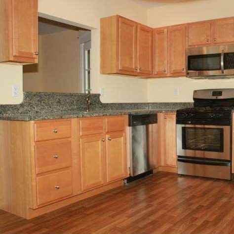 804 Connell Ave - Photo 2 of 17