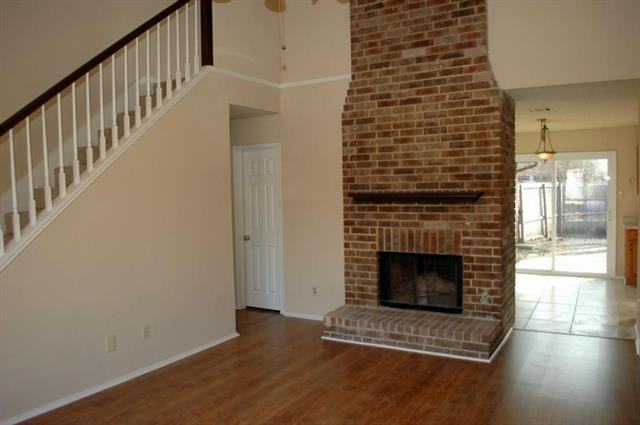 630 Mountainside Dr - Photo 2 of 9
