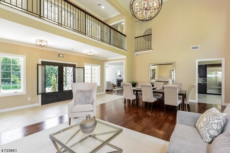 50 S Glen Rd - Photo 3 of 25