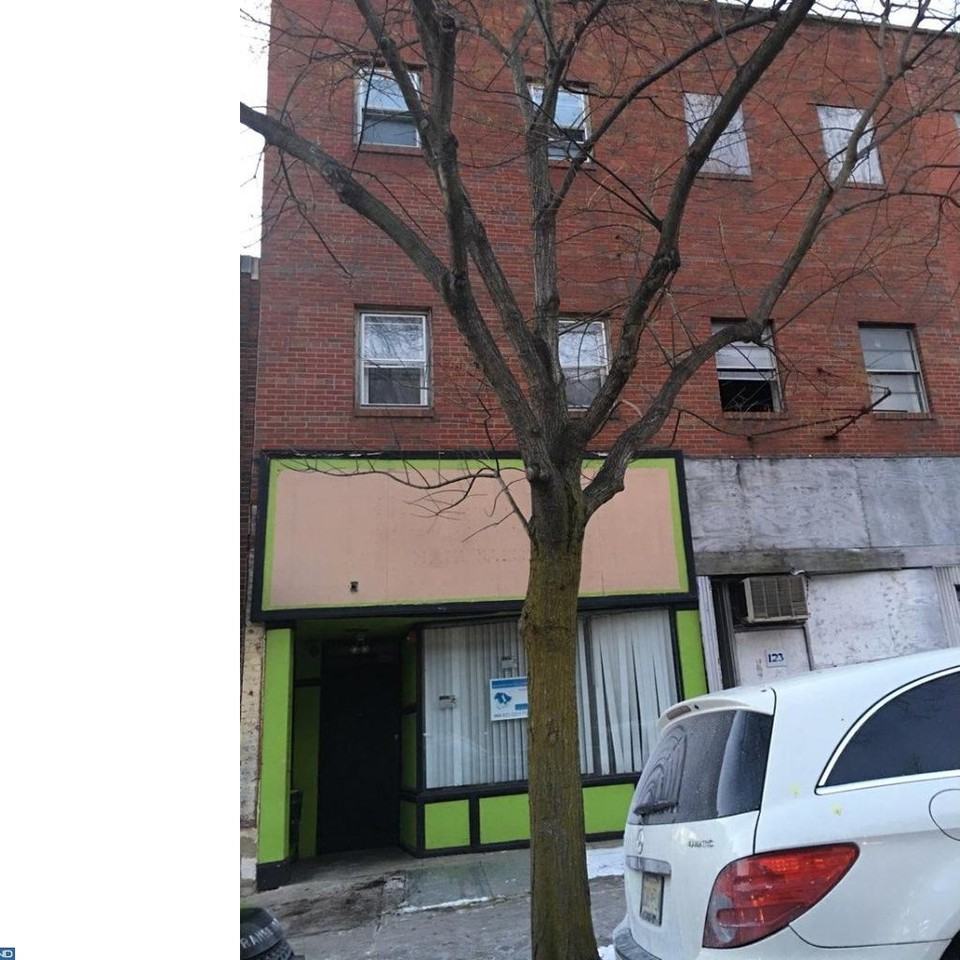 121 E Trenton Ave - Photo 3 of 4