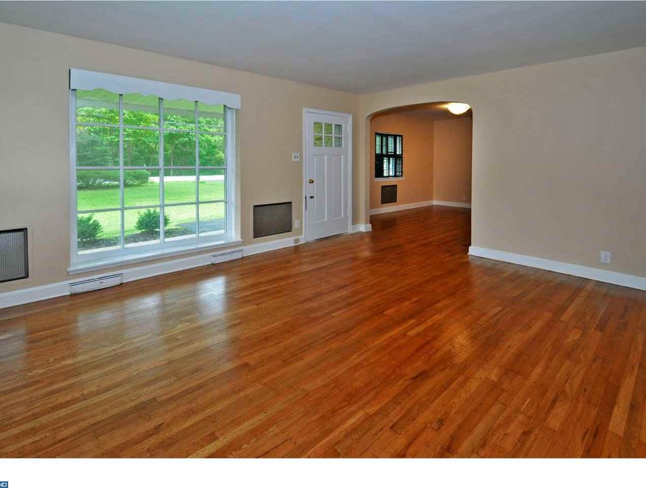 1825 Norristown Rd - Photo 3 of 20