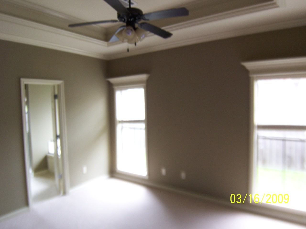 112 St Fabian Dr - Photo 3 of 7