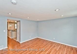 1234 E Madison St - Photo 3 of 17