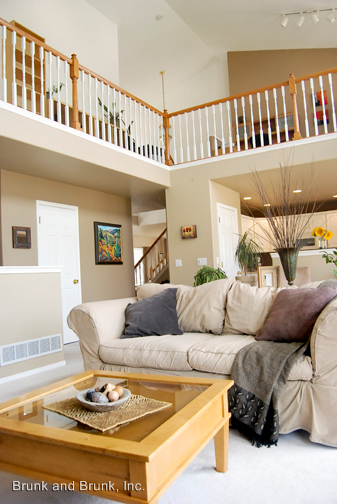 1920 Bluffside Terrace - Photo 3 of 18