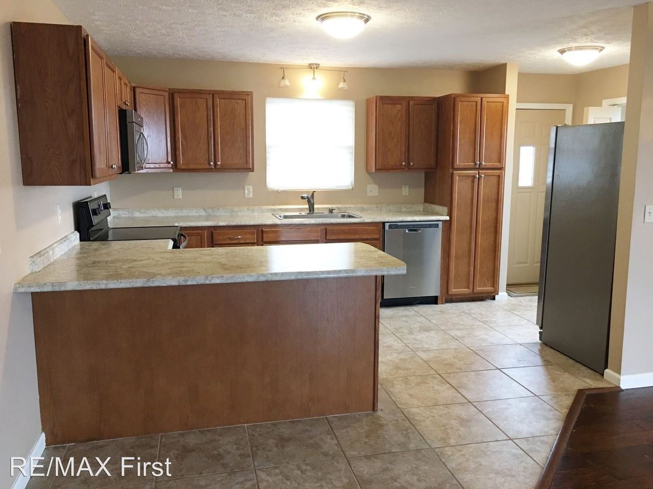 845 Unitia Rd - Photo 2 of 12