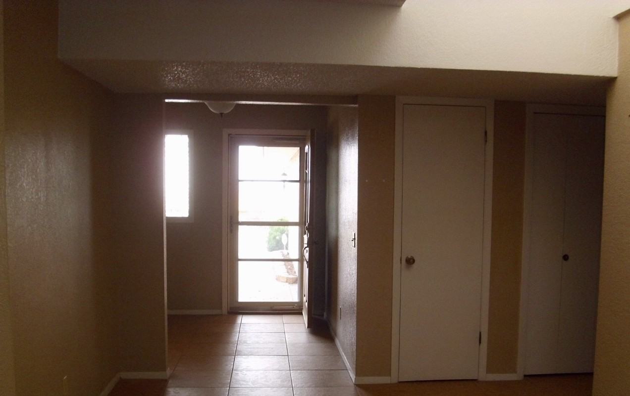 3101 High Point Dr - Photo 3 of 29