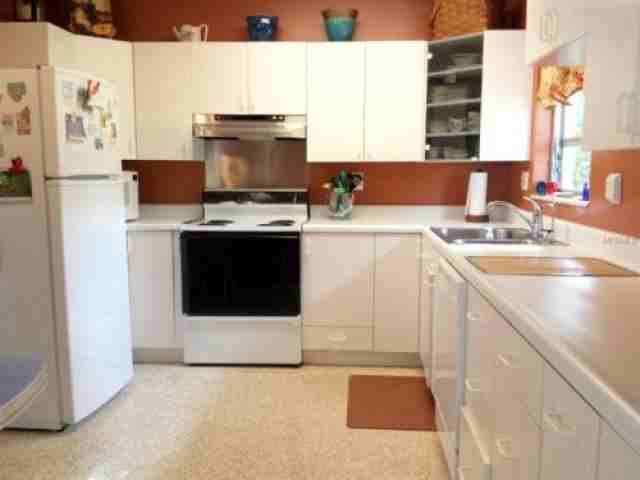 3707 118th St W - Photo 3 of 6