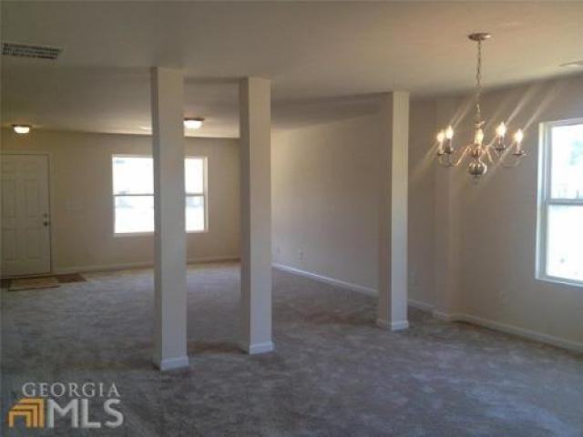 95 Riviera Dr SE - Photo 3 of 3