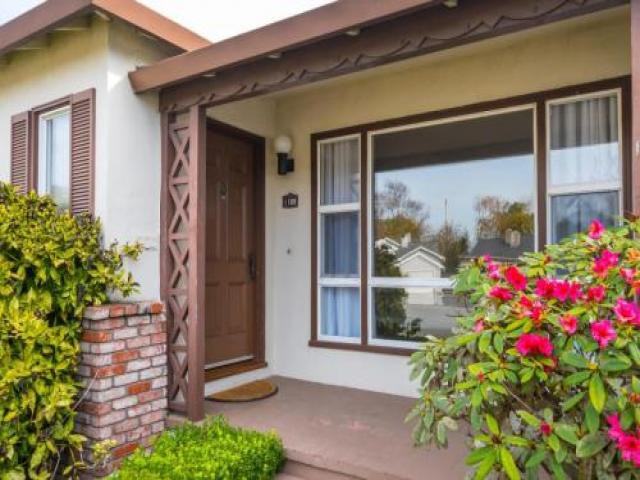 1109 Hamilton Ln - Photo 2 of 6