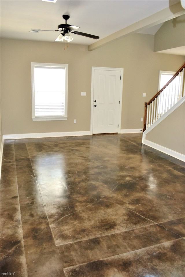 12178 Village Dr - Photo 2 of 17