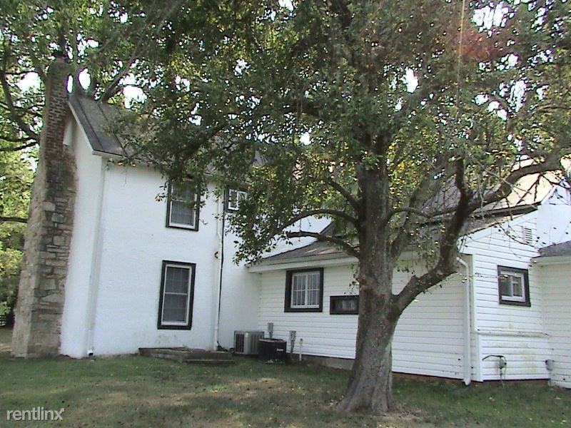 3179 Thompsons Mill Rd - Photo 3 of 11