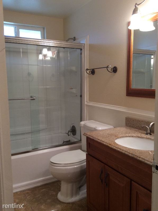6320 Sunrise S Dr - Photo 3 of 10