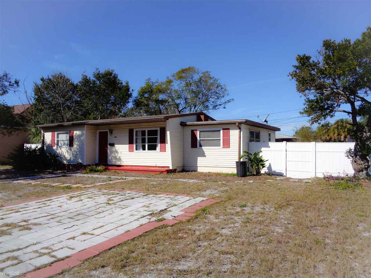 146 Orange Ave N - Photo 2 of 25