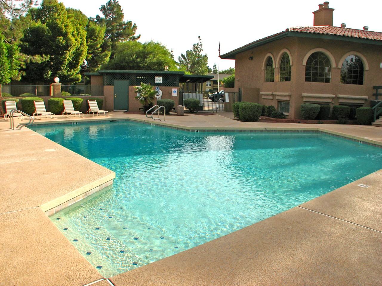 Greenway Springs Apartments - Photo 2 of 24