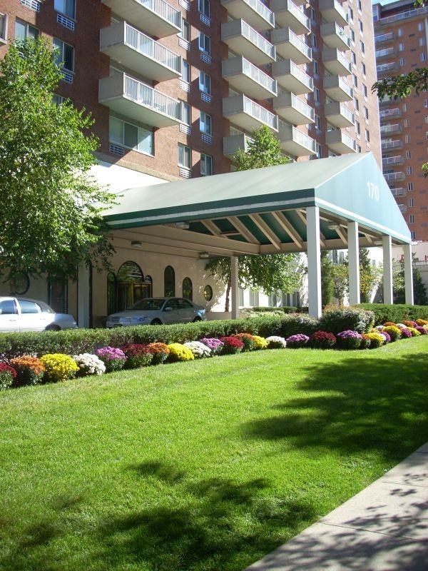 The Excelsior II Apartments 170 Prospect Ave, Hackensack, NJ 07601