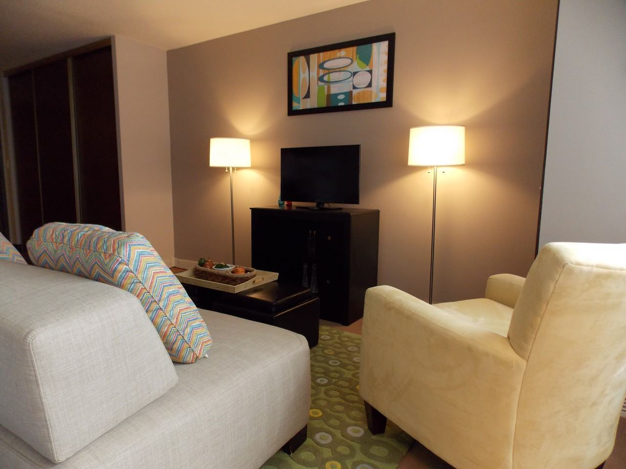 New Wellington Apartments - Photo 3 of 8